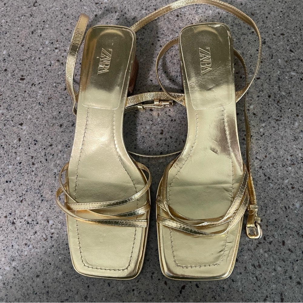 Zara Ankle Wrap Gold Block Heeled Sandal Size 40 - Picture 5 of 14
